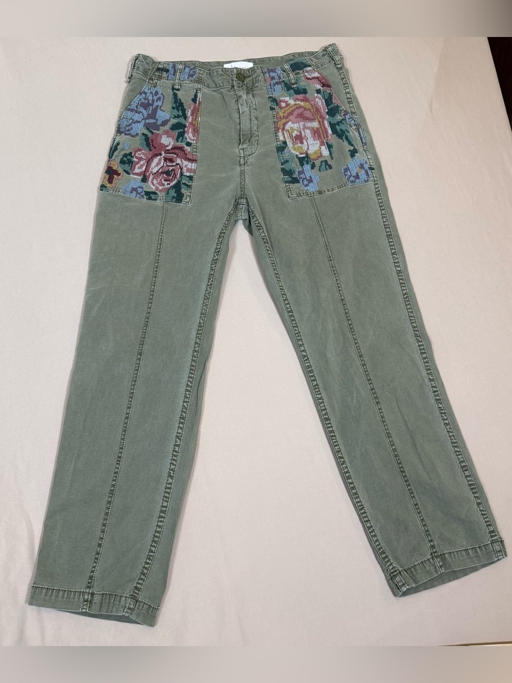 Anthropologie Relaxed Embroidered Trousers, Size 30.